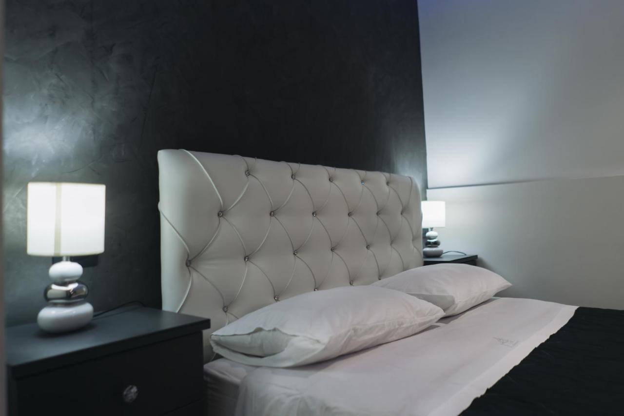 Dl Luxury B&B Napoli Ngoại thất bức ảnh
